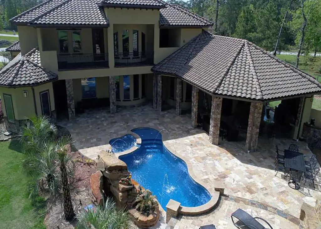 cancun deluxe model slide 10