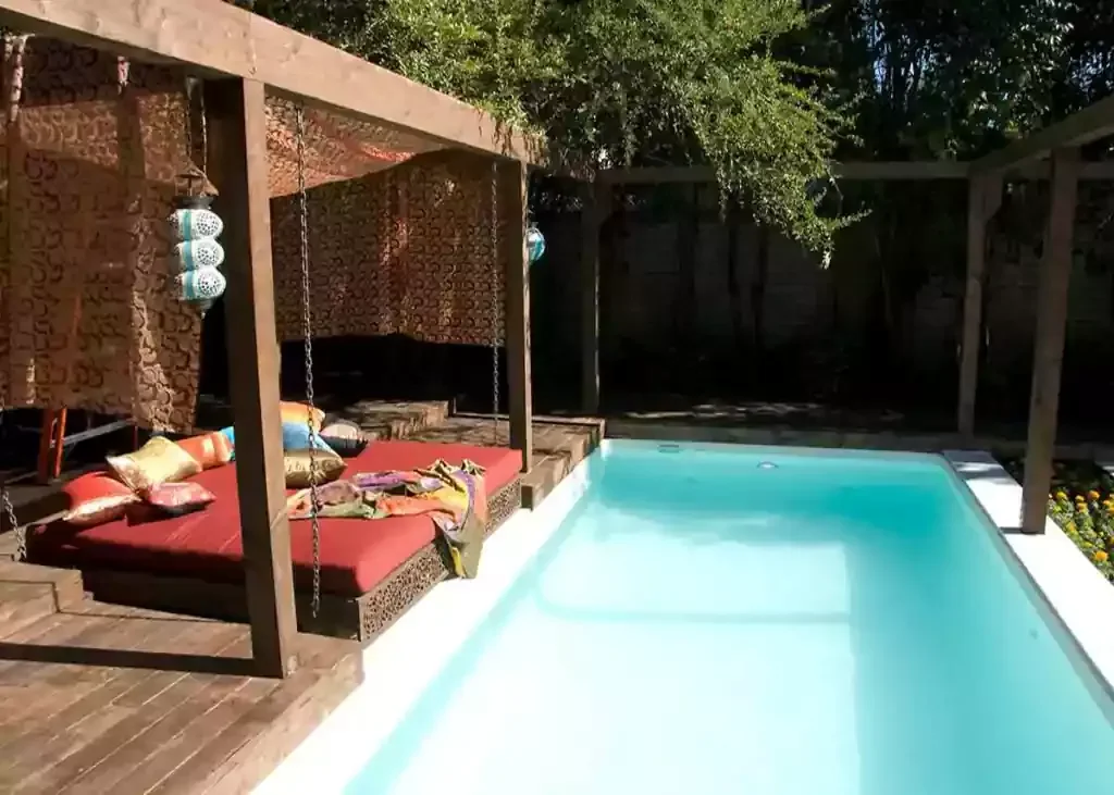 delray model slide 10