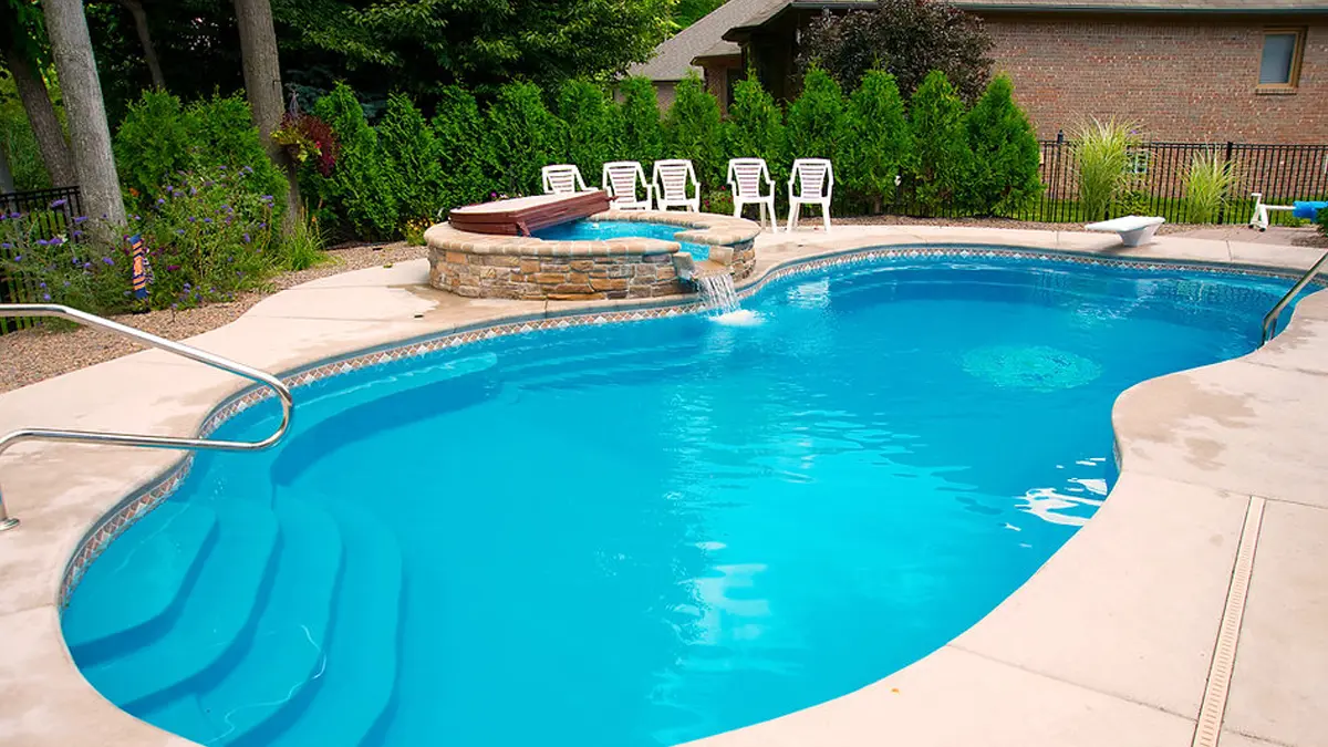 grand traverse pool slide 3