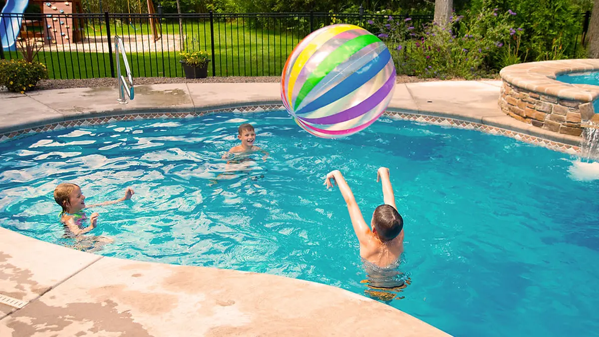 grand traverse pool slide 4