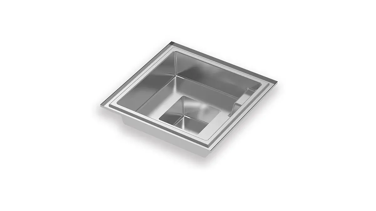 the amalfi square spa slide 1