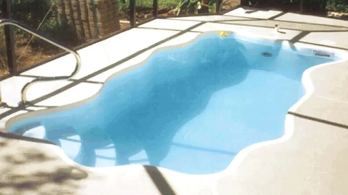 the aruba pool slide 2