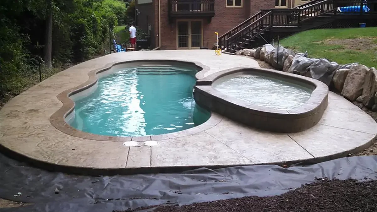 the relaxer tanning slide 3