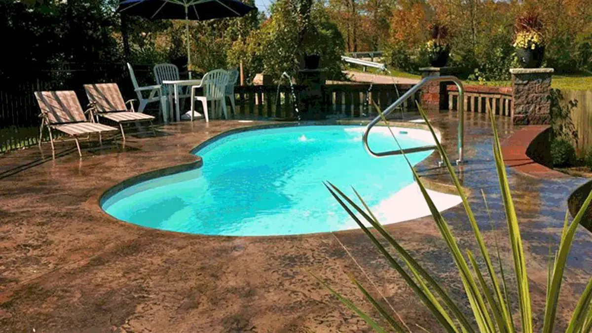 the sanibel pool slide 4