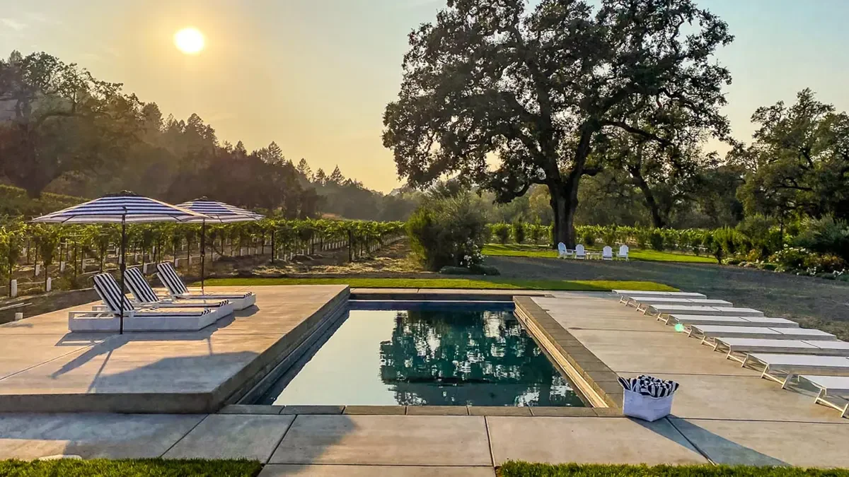 the summit™ 35 slide 6