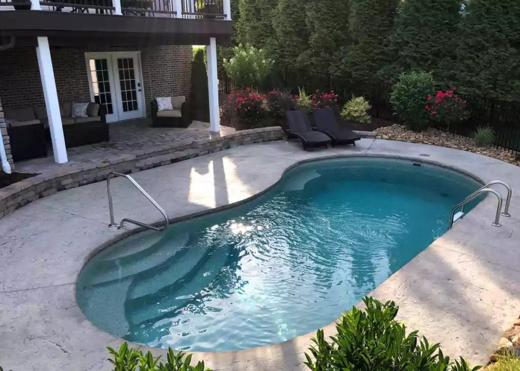 valencia model slide 6